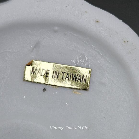 Vtg Trio of 3 Praying Angels Wings Holly Porcelain Harp Candle Star Taiwan 4”H - Picture 7 of 9